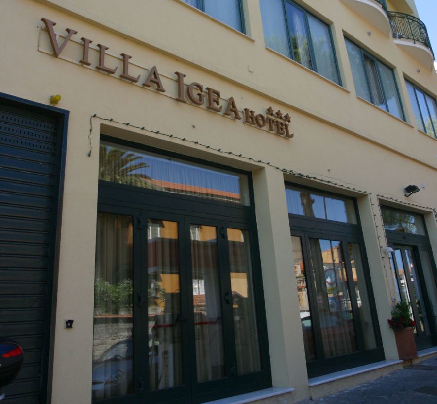 Hotel Villa Igea Сорренто Экстерьер фото